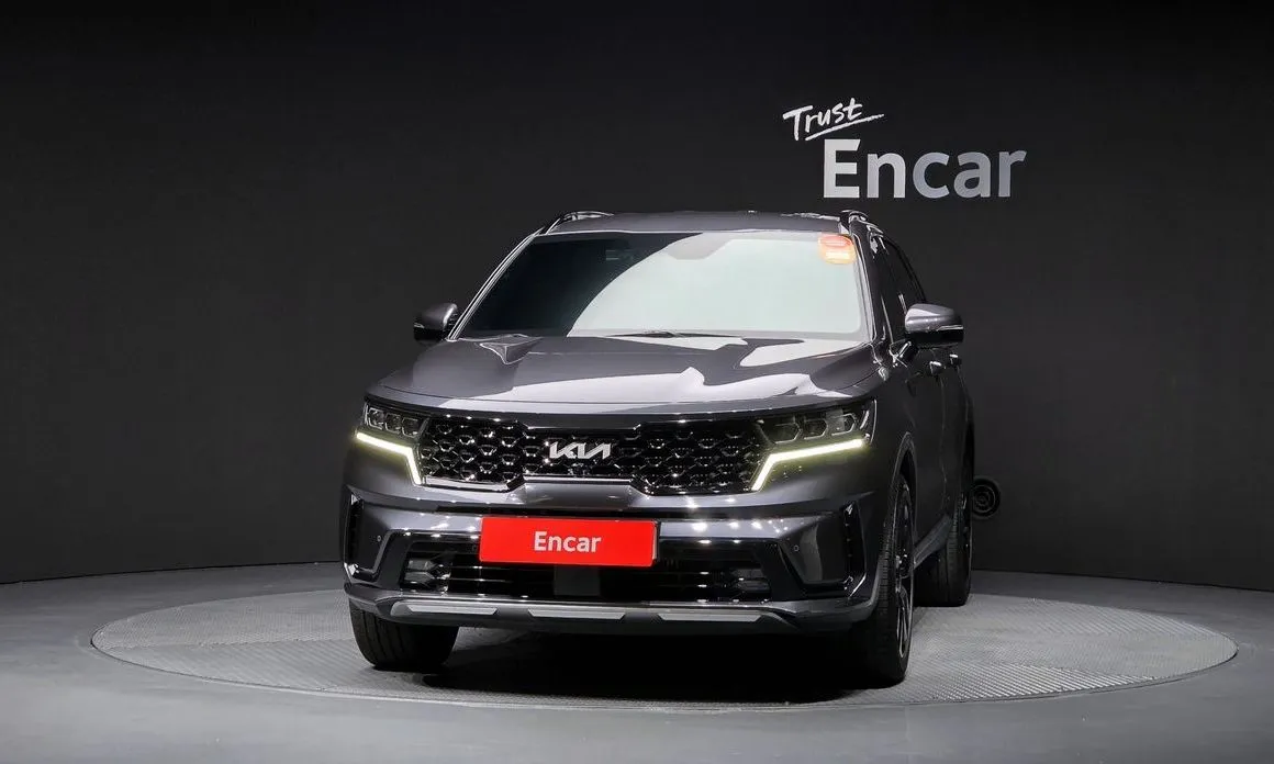 Kia Sorento — фото 7