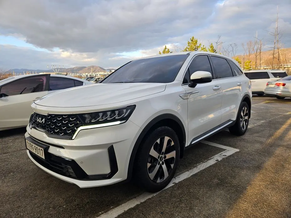 Kia Sorento — фото 1