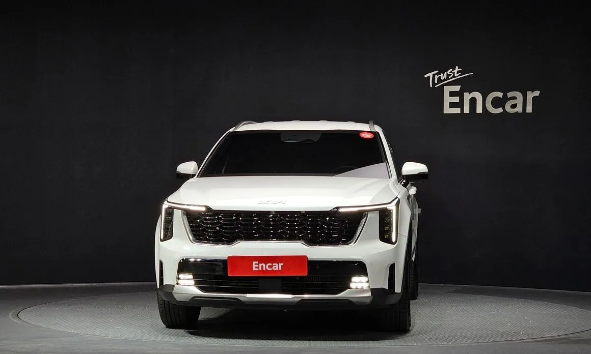 Kia Sorento — фото 6