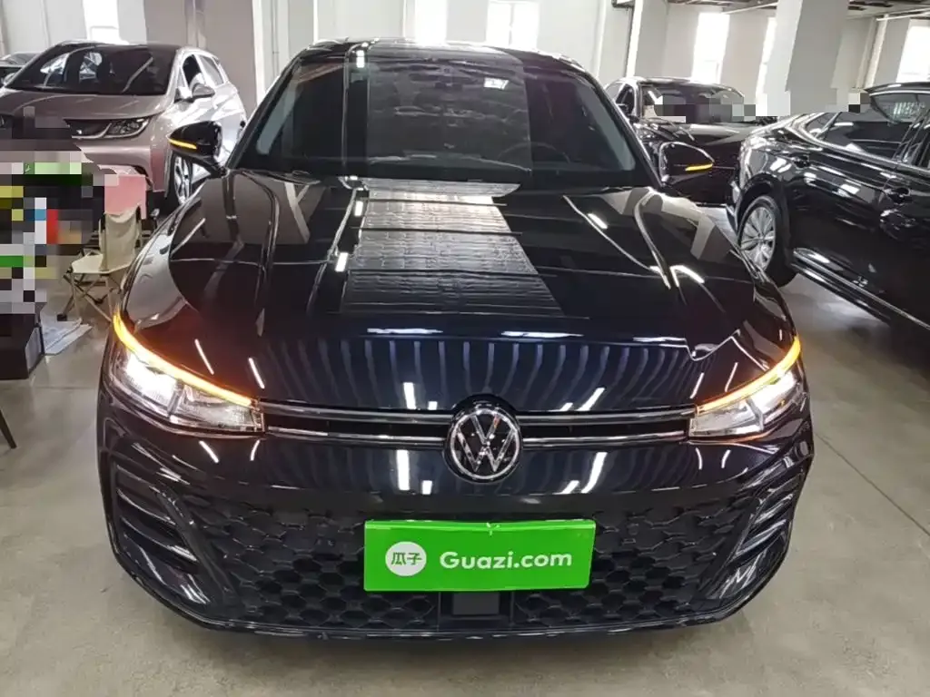 Volkswagen Passat — фото 3