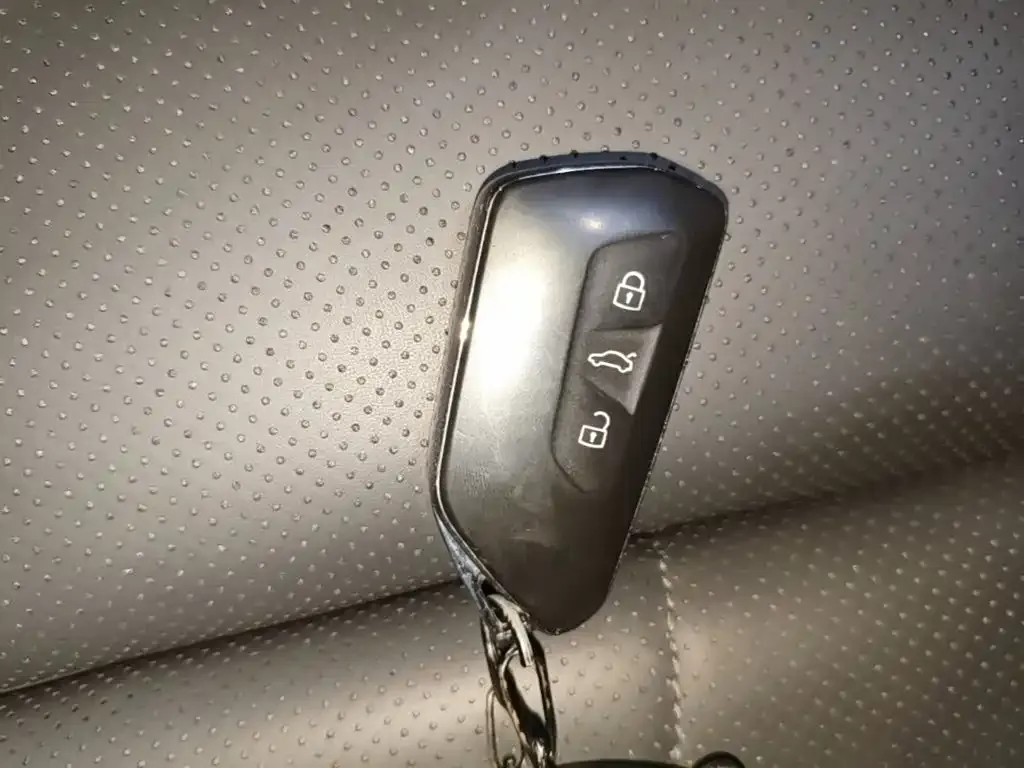 Volkswagen Passat — фото 4