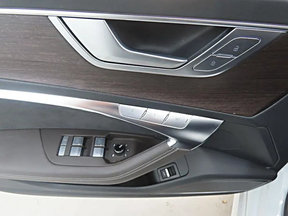 Audi A7 — фото 10