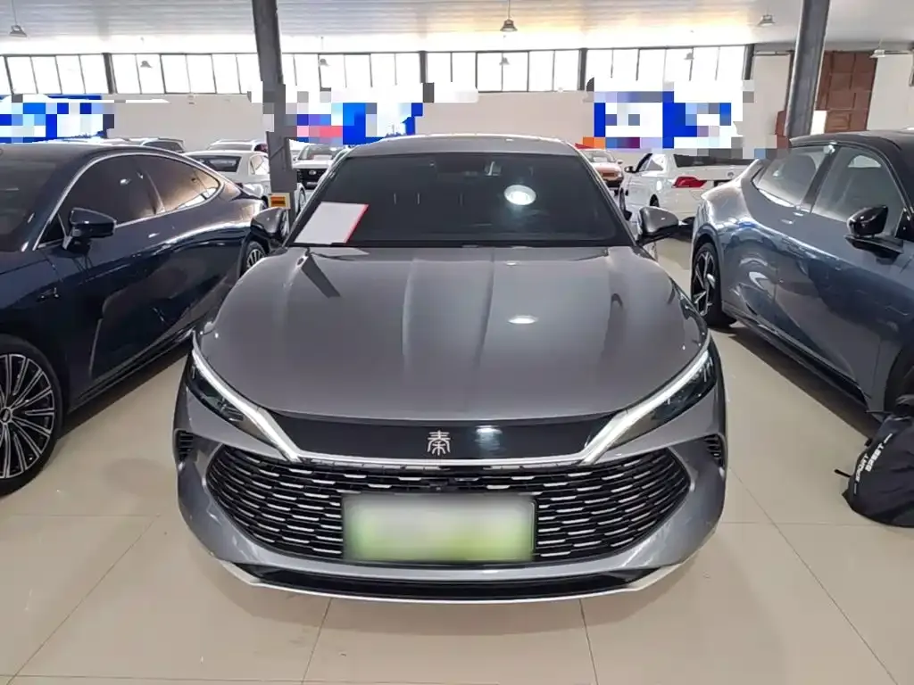BYD Qin L — фото 10