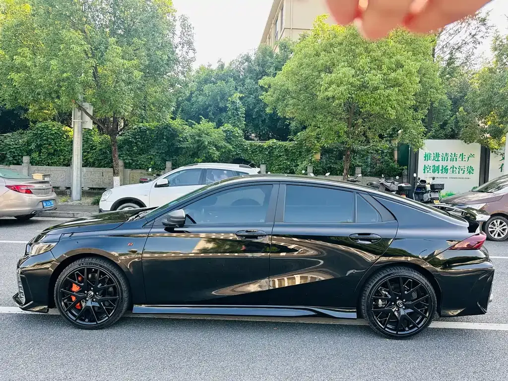 GAC Motor Shadow Leopard — фото 6