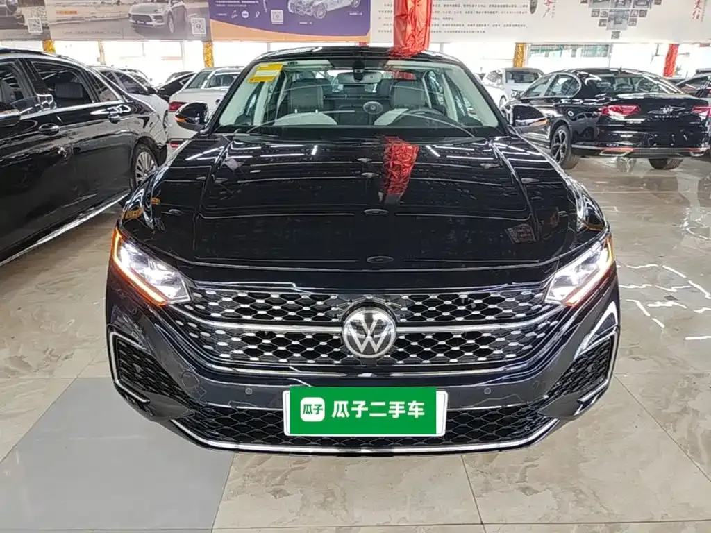 Volkswagen Passat — фото 6