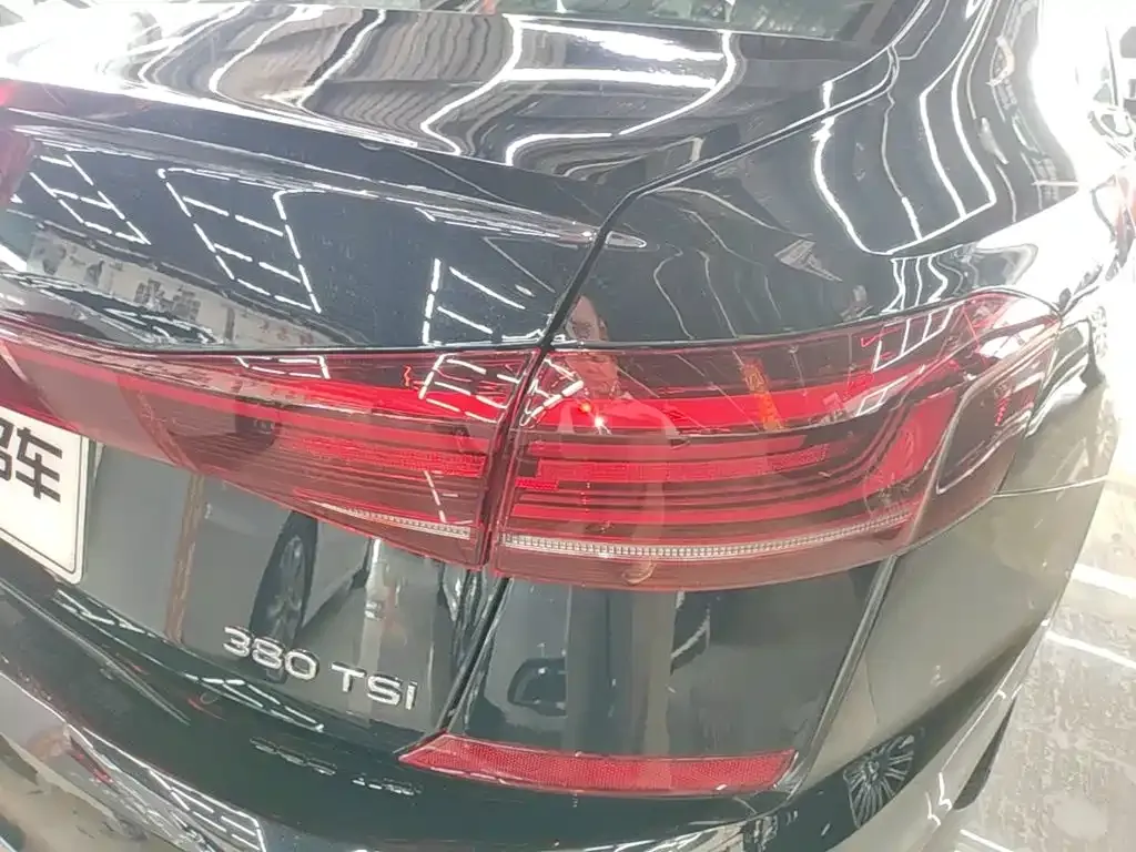 Volkswagen Passat — фото 10