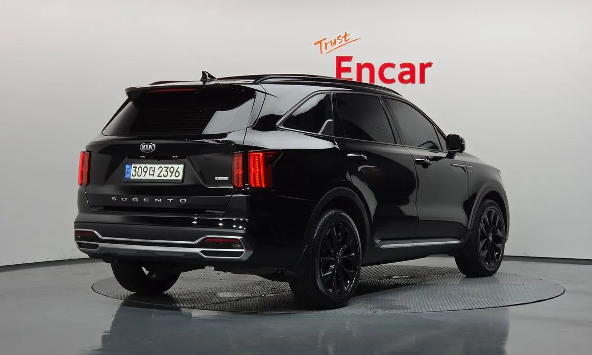 Kia Sorento — фото 6