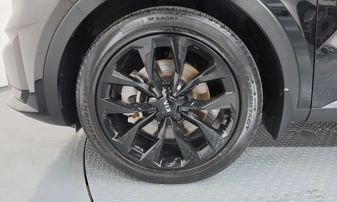 Kia Sorento — фото 5