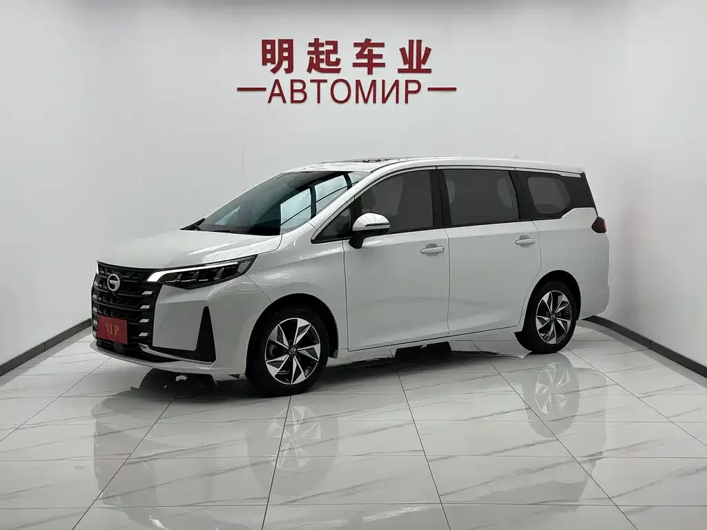 GAC Motor Trumpchi M6 — фото 1