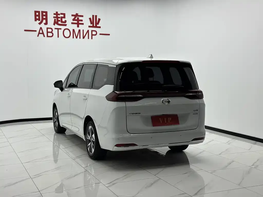 GAC Motor Trumpchi M6 — фото 8