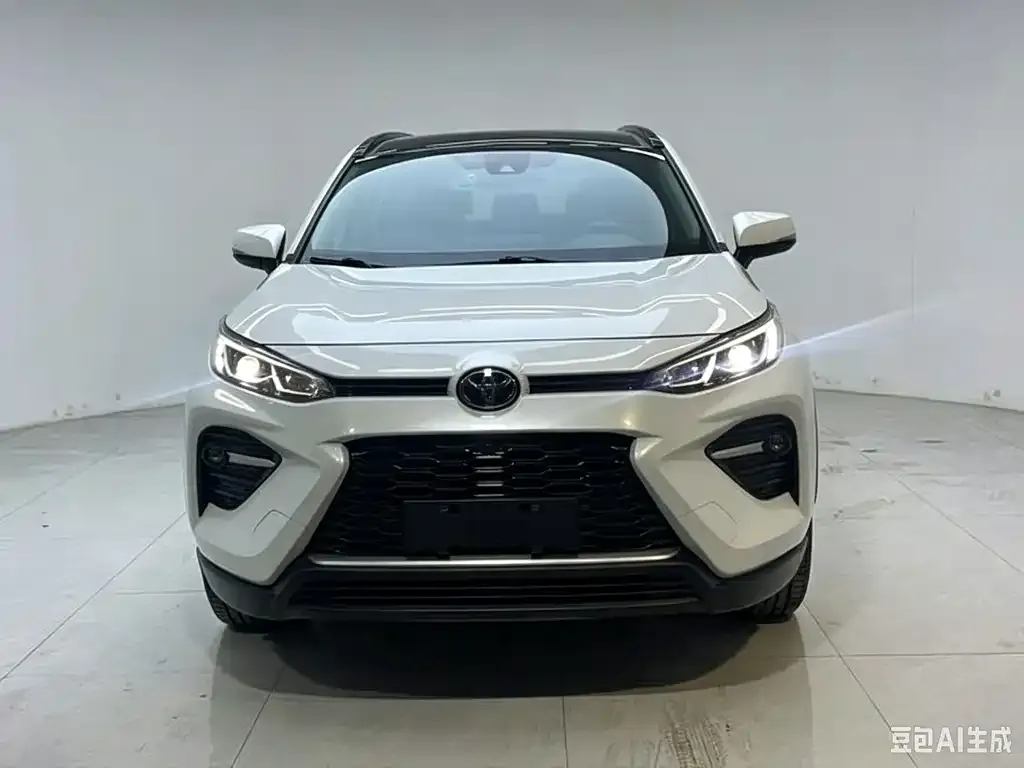 Toyota Wildlander — фото 9
