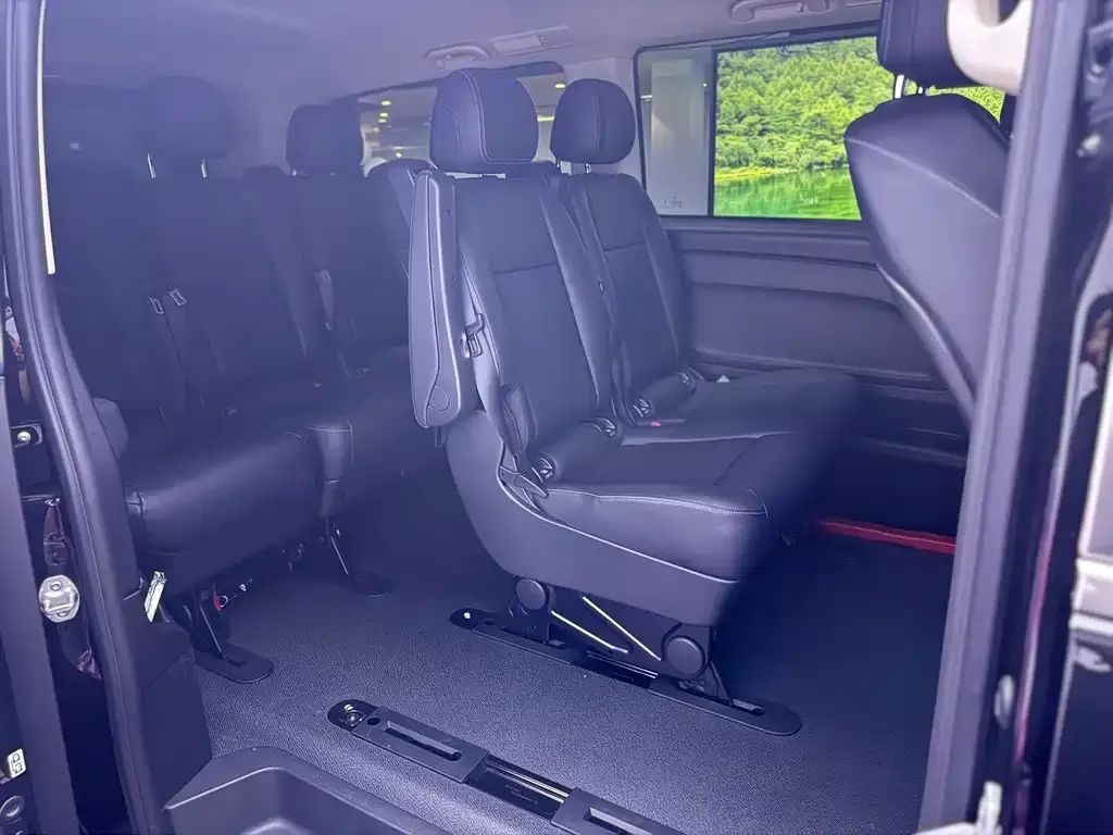 Mercedes-Benz Vito — фото 9