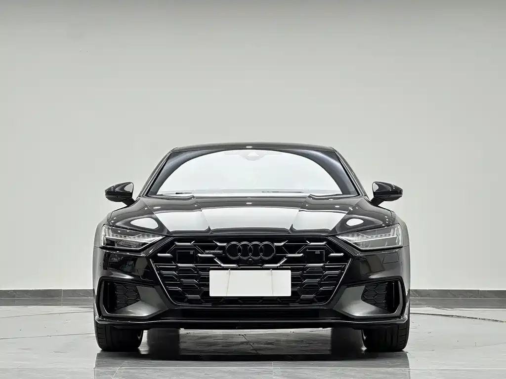 Audi A7L — фото 2