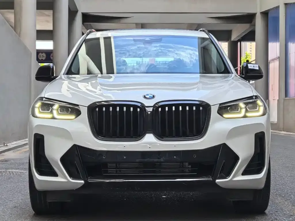 BMW X3 — фото 8