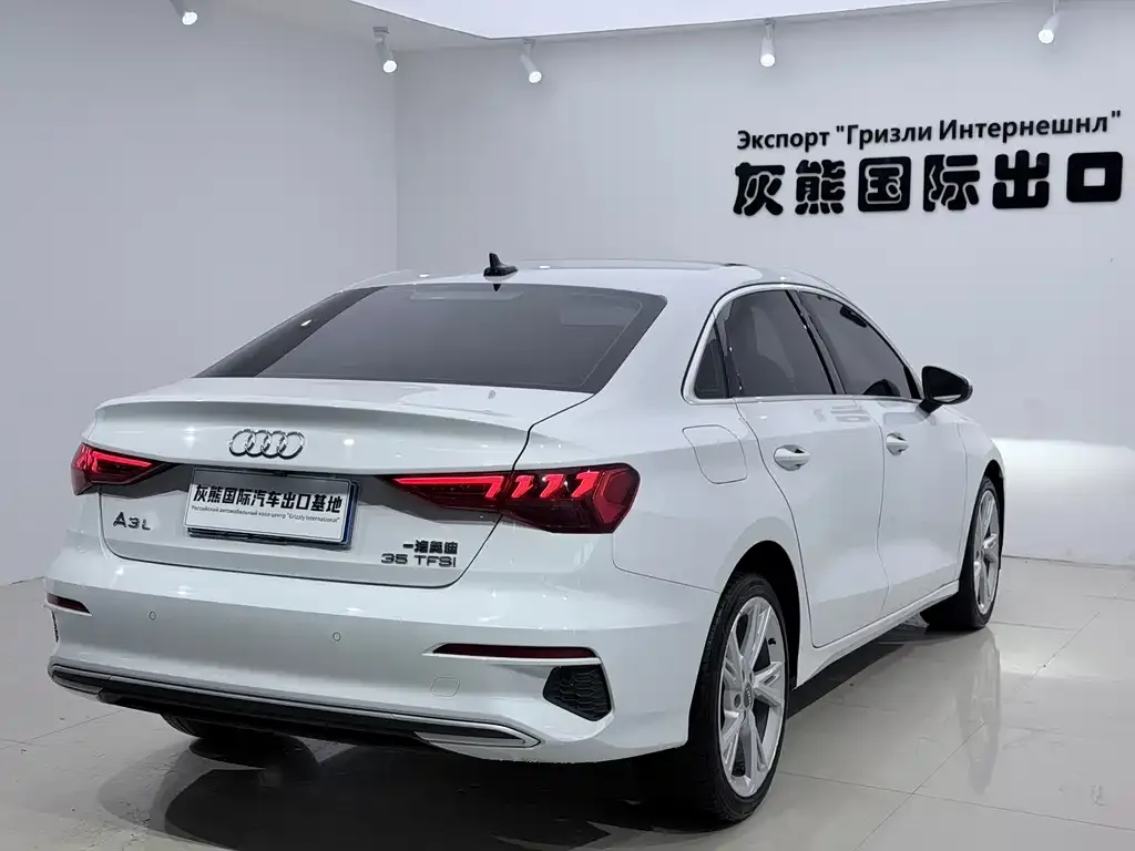 Audi A3 — фото 2