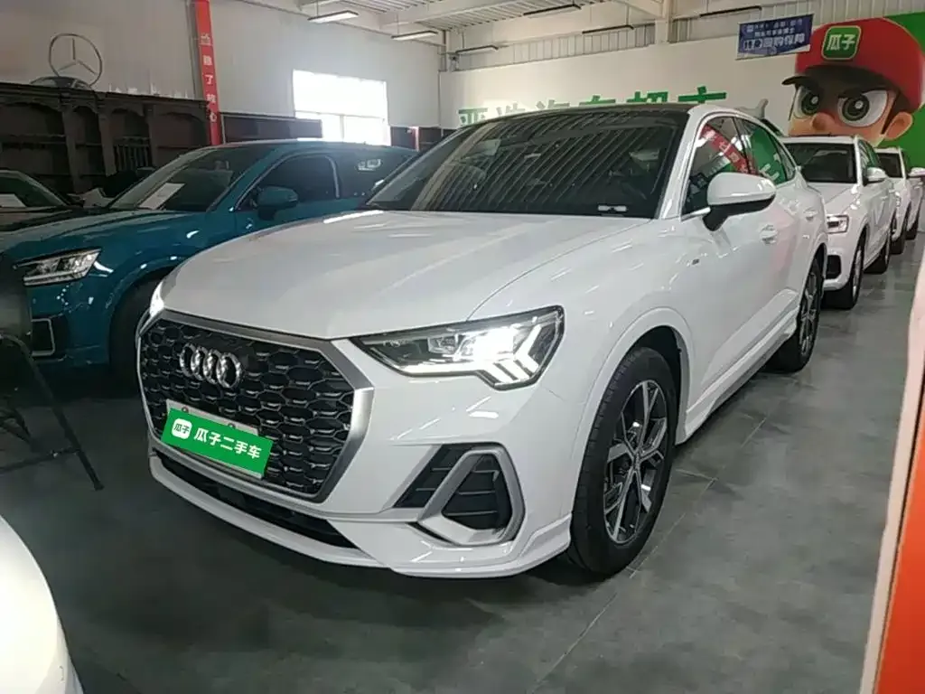 Audi Q3 Sportback — фото 7