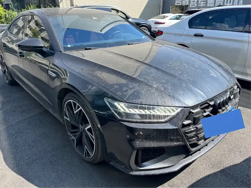 Audi A7L — фото 7