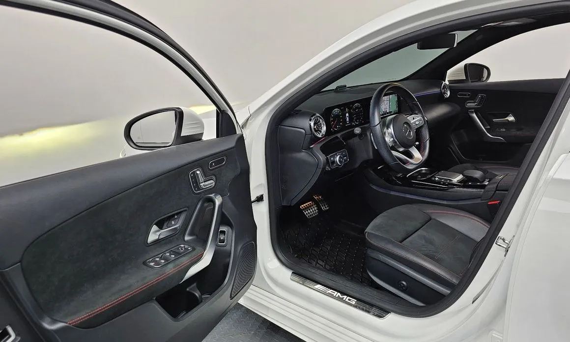 Mercedes-Benz A-Class — фото 10
