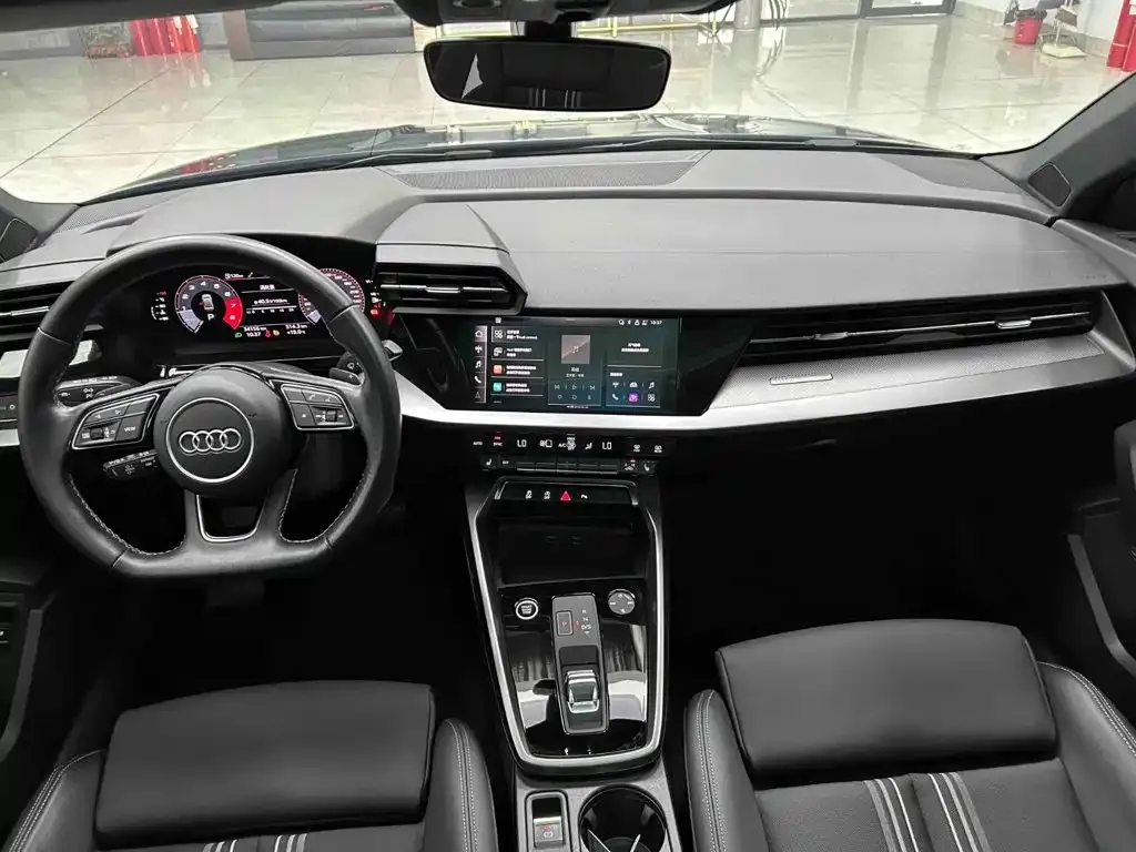 Audi A3 — фото 3