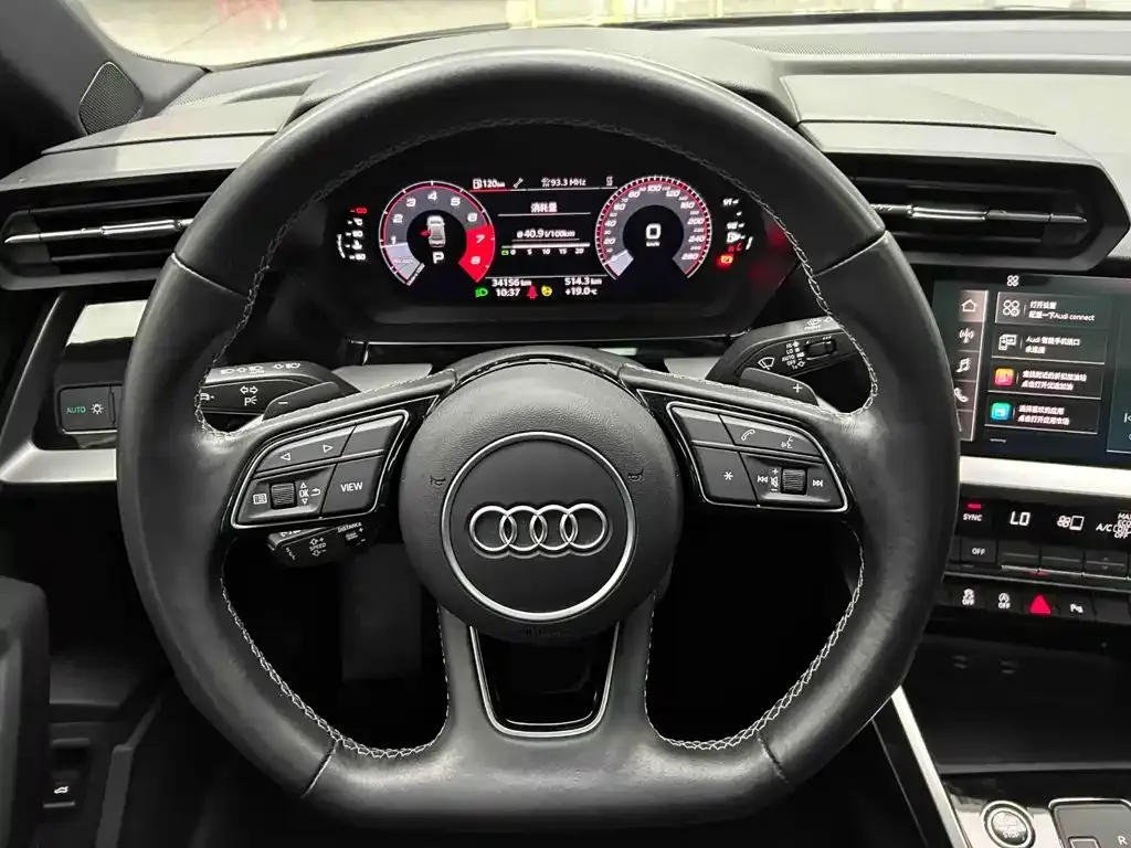 Audi A3 — фото 8