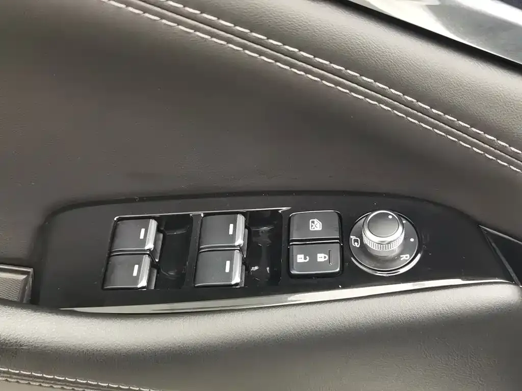 Mazda Atenza — фото 4