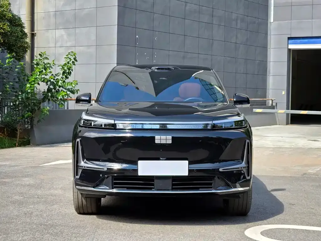 Geely Galaxy M9 — фото 5