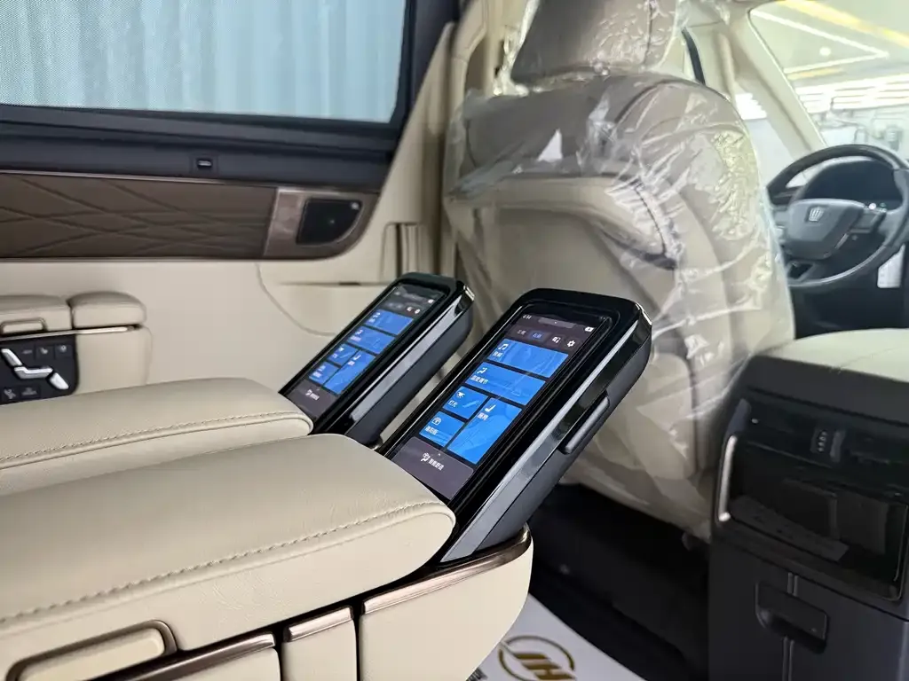 Toyota Vellfire — фото 6