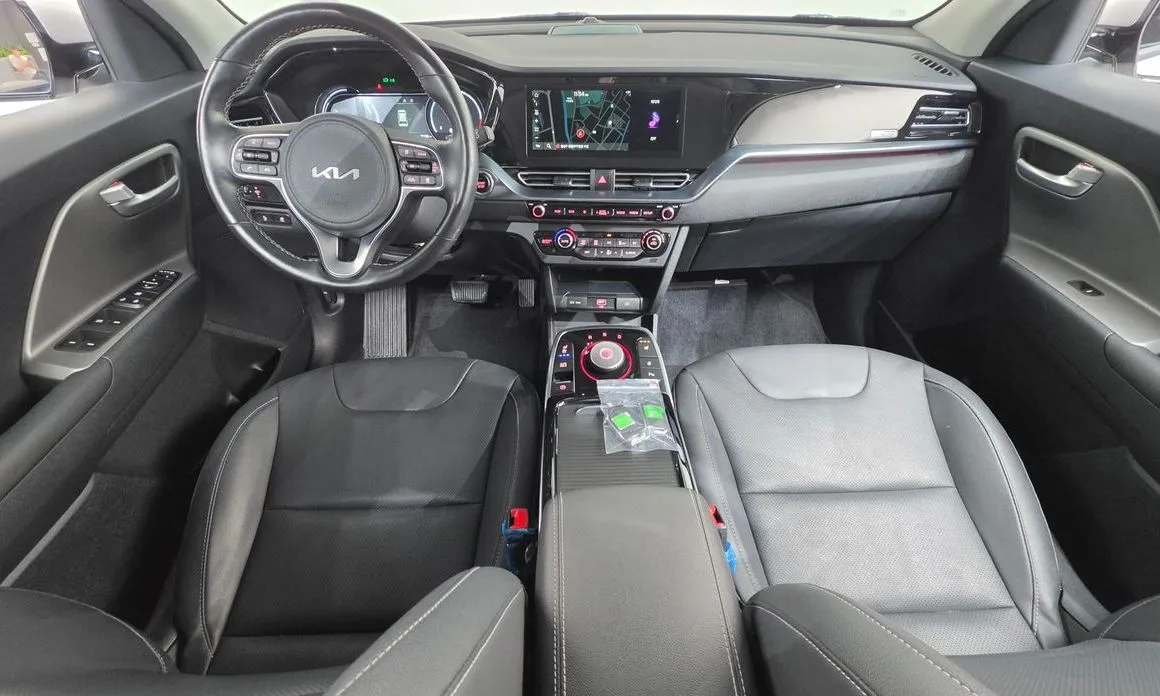 Kia Niro — фото 10