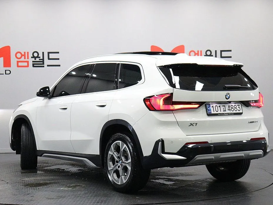 BMW X1 — фото 3