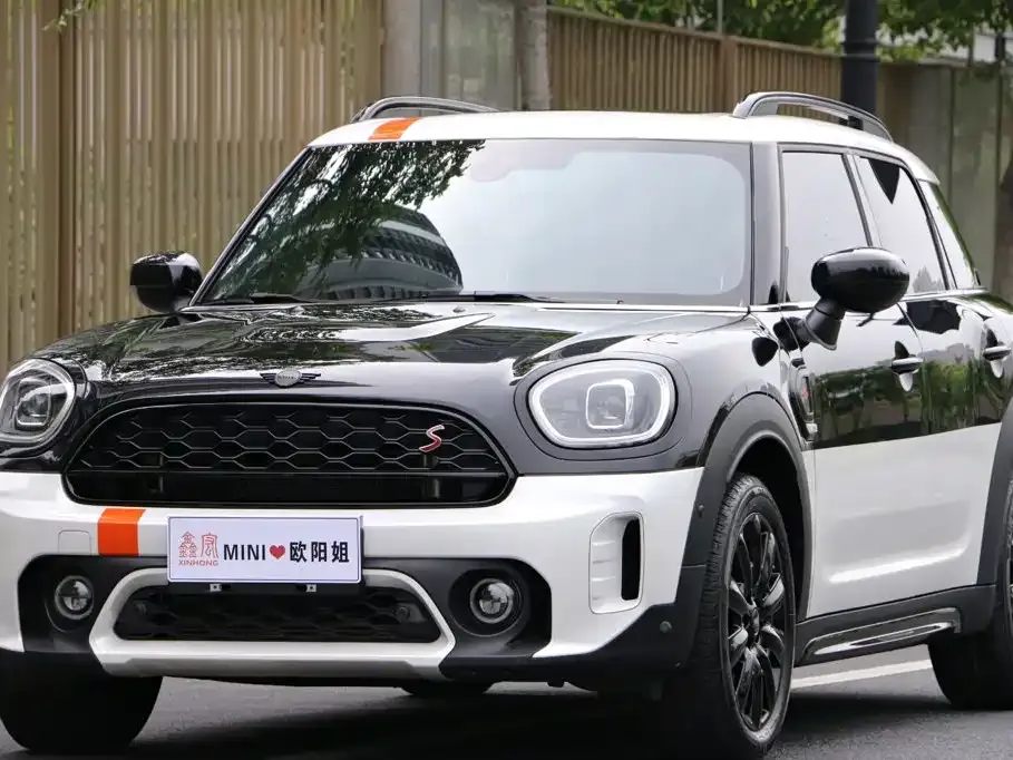 MINI Countryman — фото 1