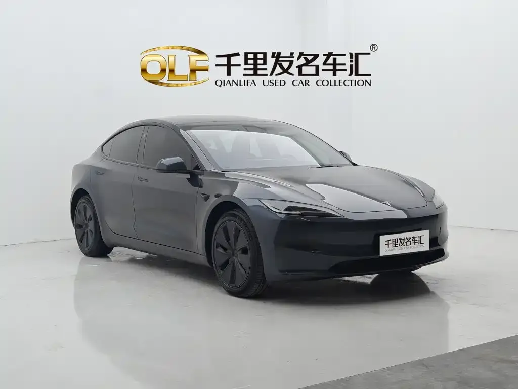 Tesla Model 3 — фото 4