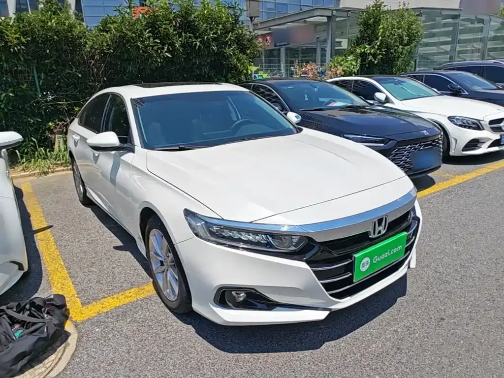 Honda Accord — фото 5