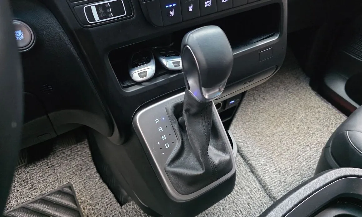 Hyundai Staria — фото 4