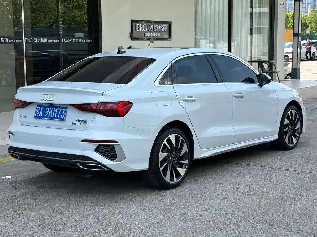 Audi A3 — фото 10