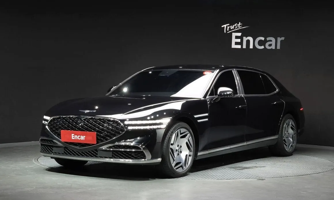 Genesis G90 — фото 1