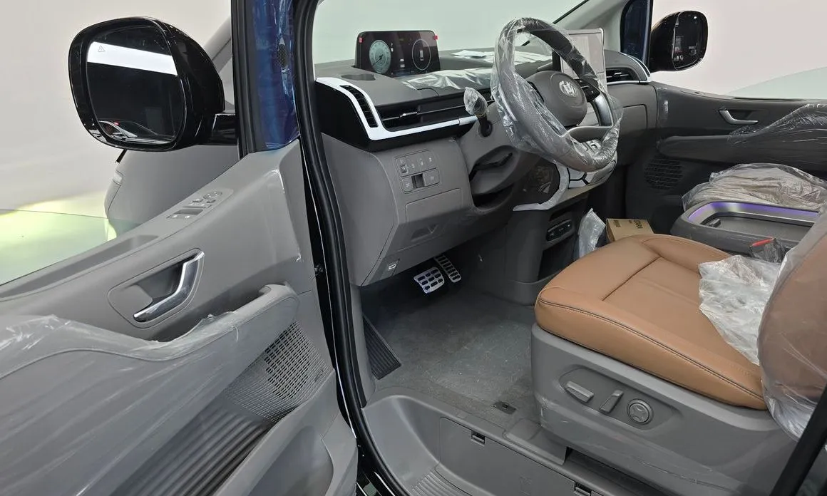 Hyundai Staria — фото 8