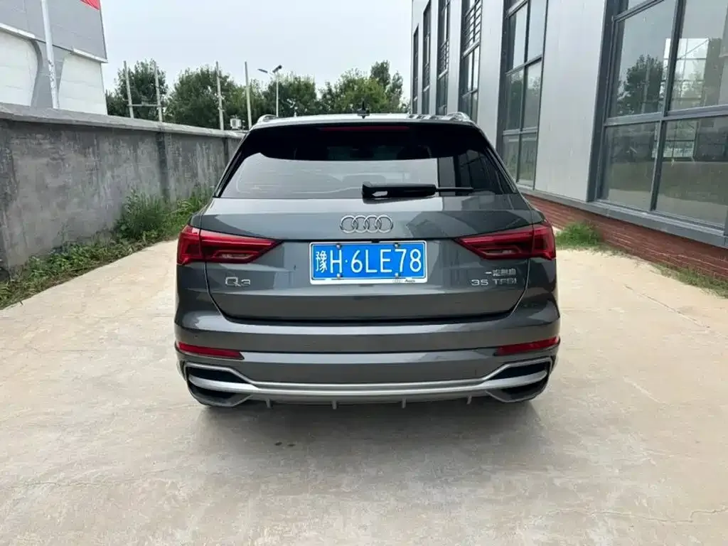 Audi Q3 — фото 6