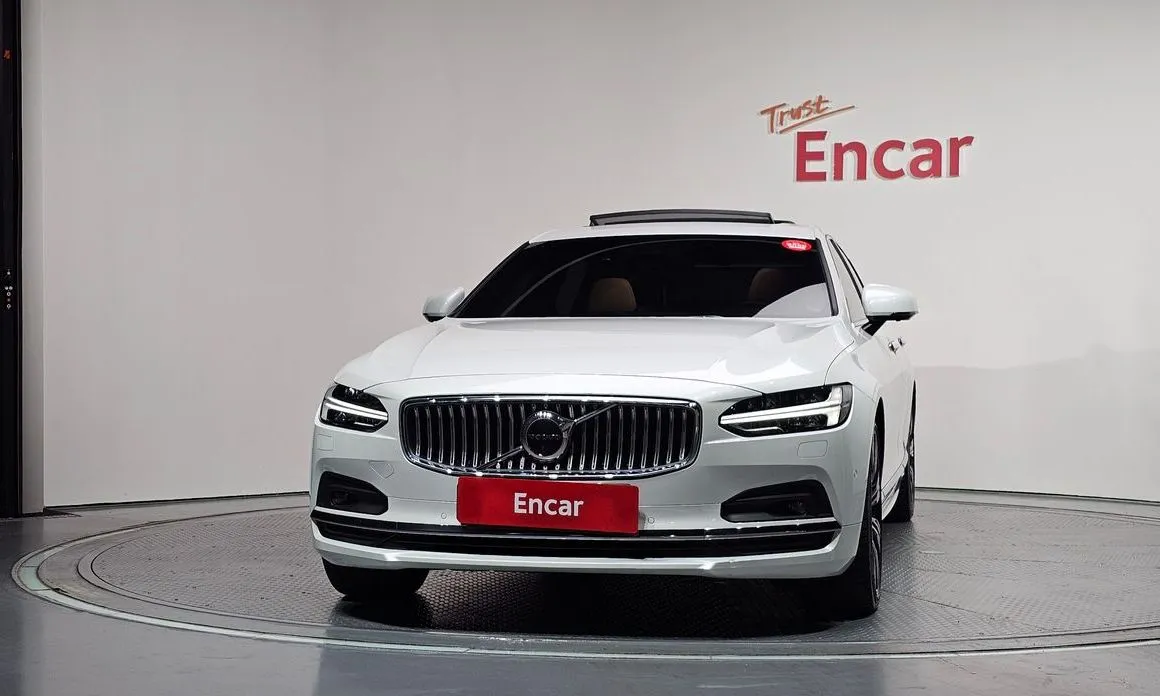 Volvo S90 — фото 4