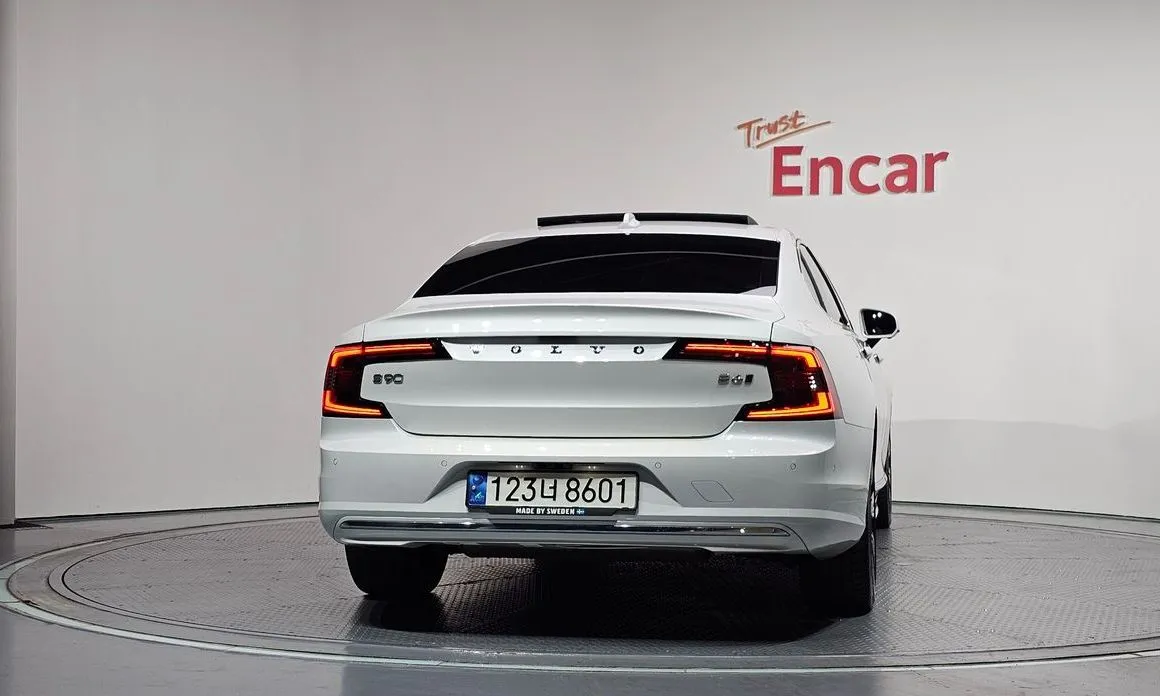 Volvo S90 — фото 2