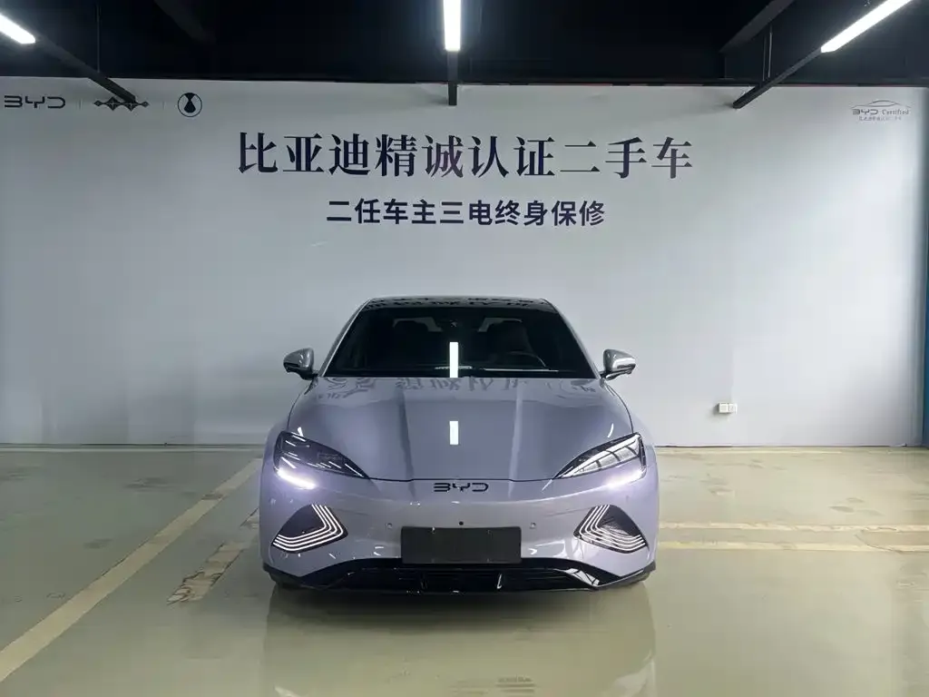 BYD Seal — фото 4