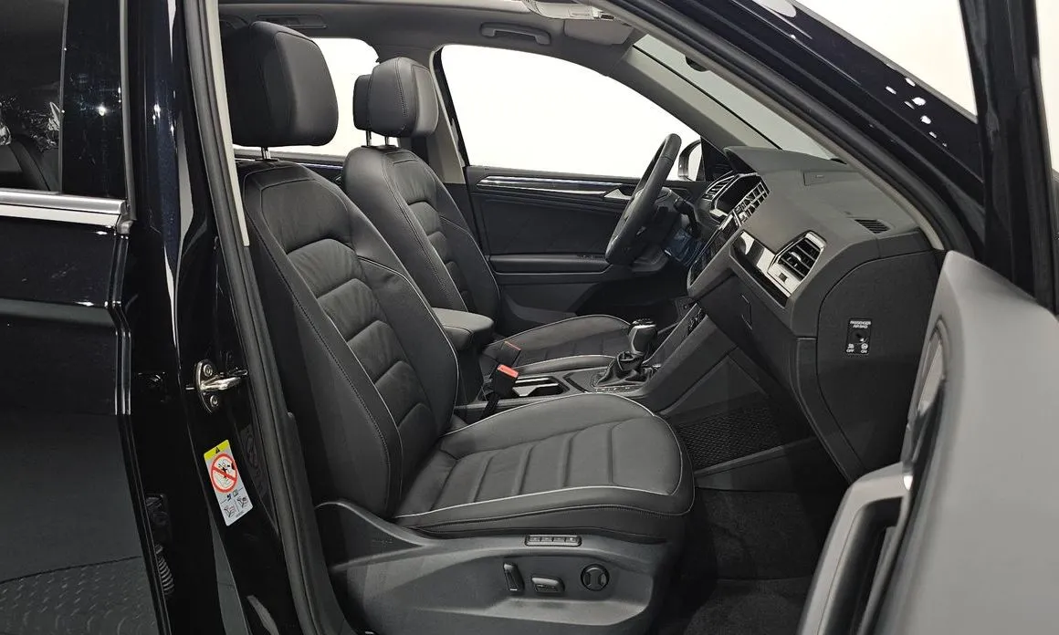 Volkswagen Tiguan — фото 7