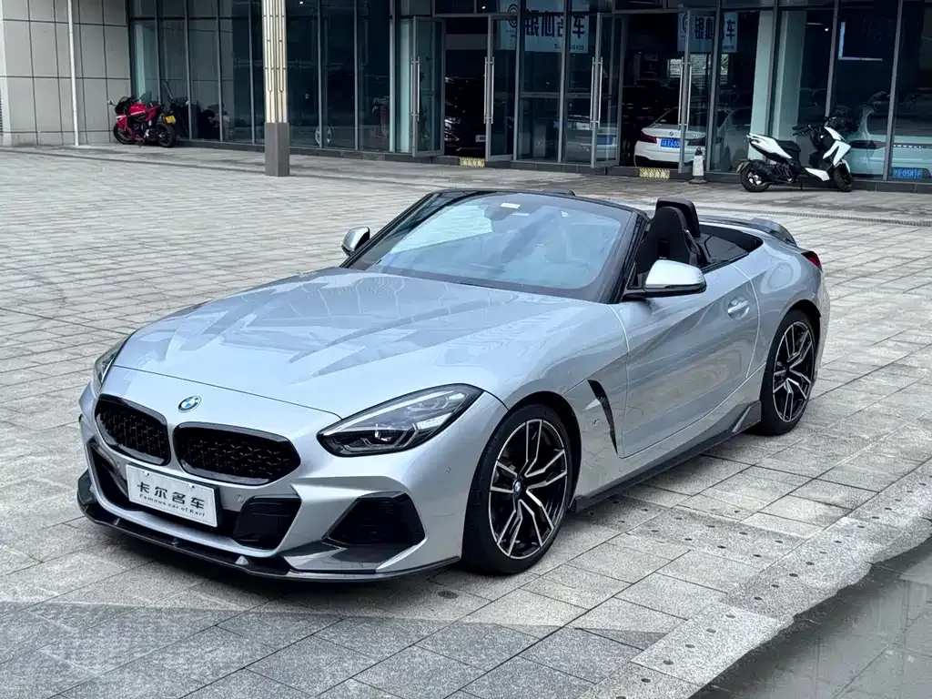 BMW Z4 — фото 1
