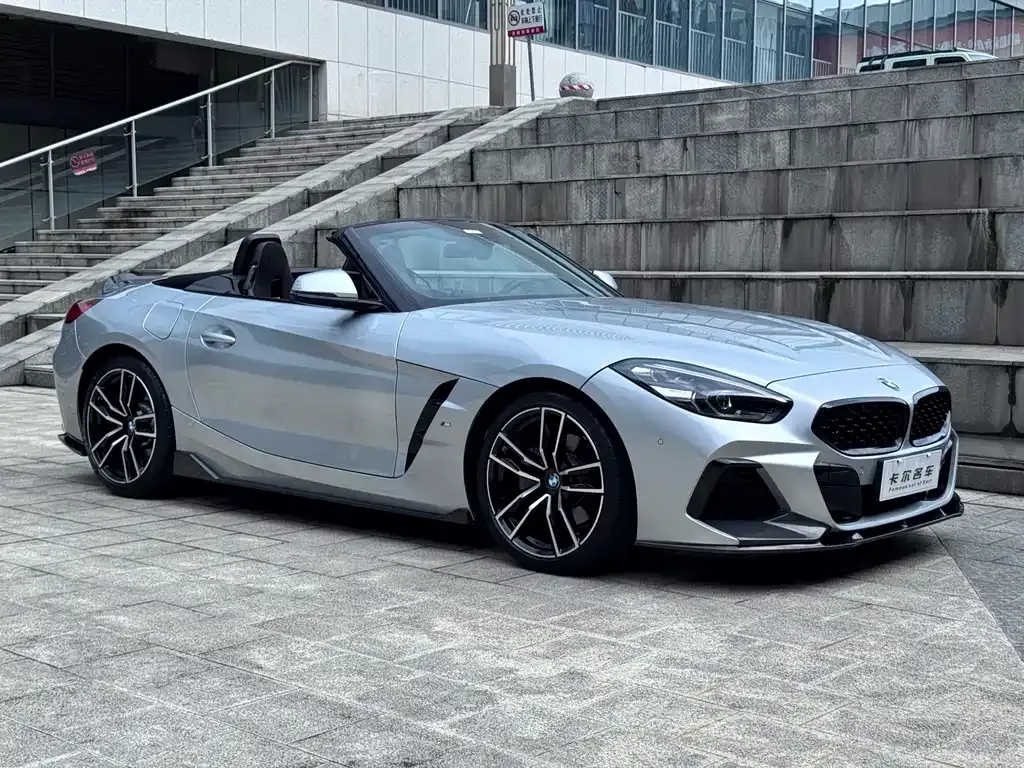 BMW Z4 — фото 10