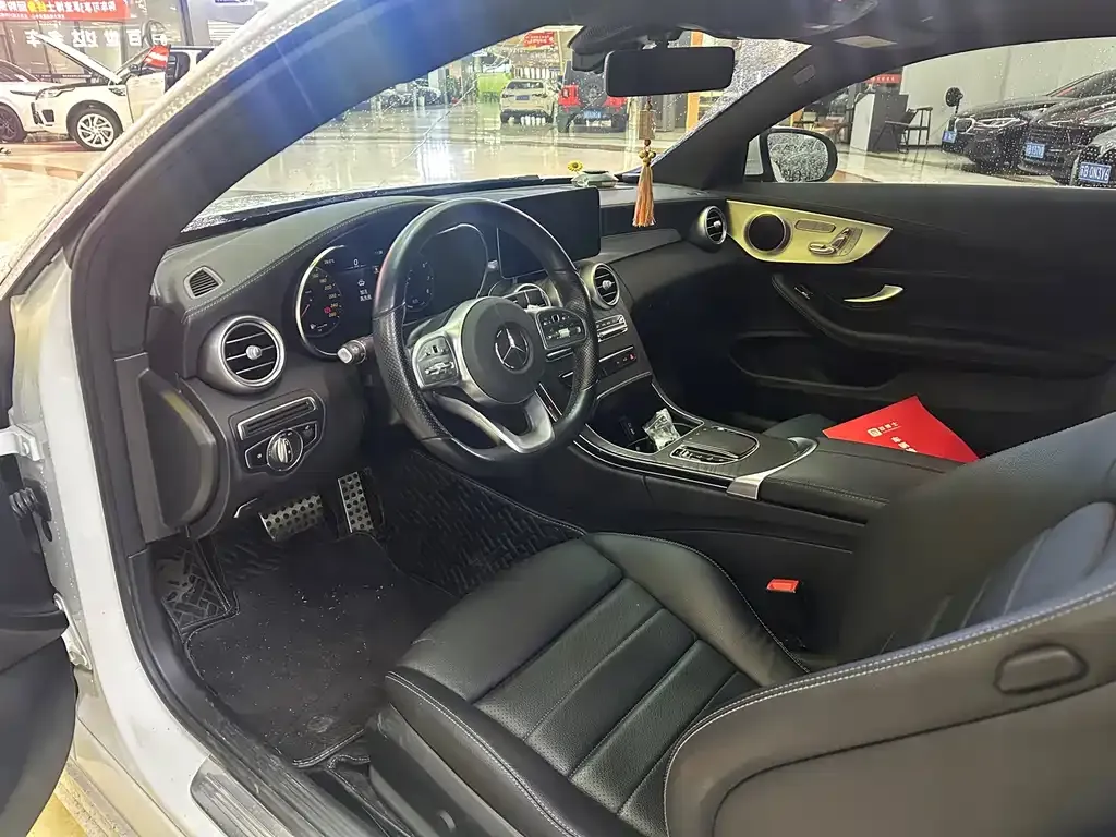 Mercedes-Benz C-Class (Import) — фото 4