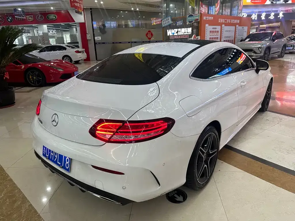 Mercedes-Benz C-Class (Import) — фото 2