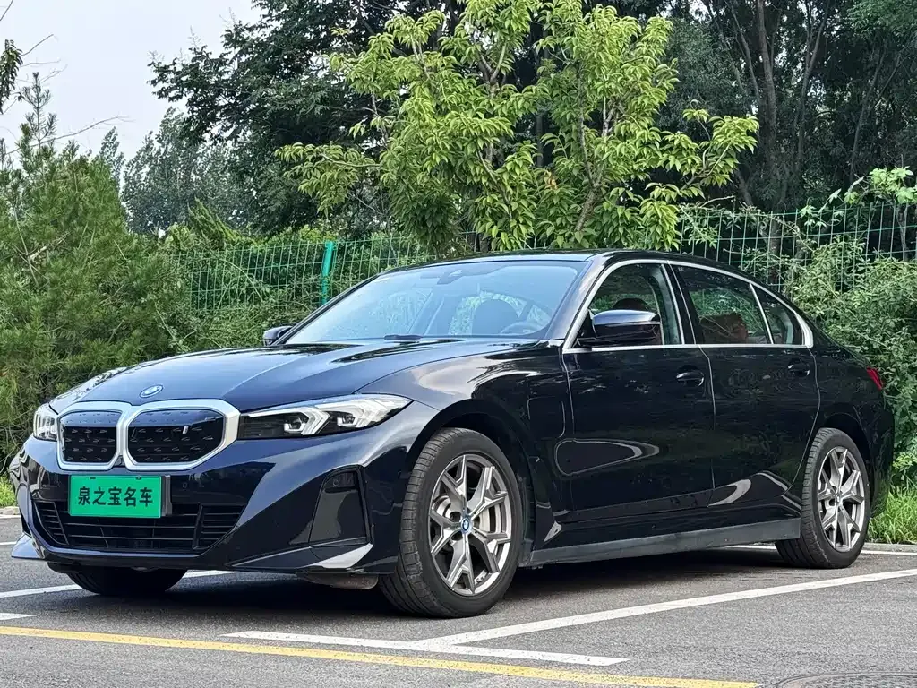 BMW i3 — фото 1