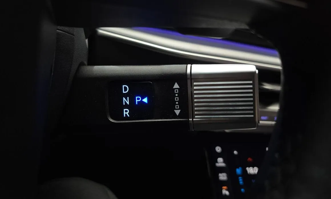 Hyundai Grandeur — фото 10