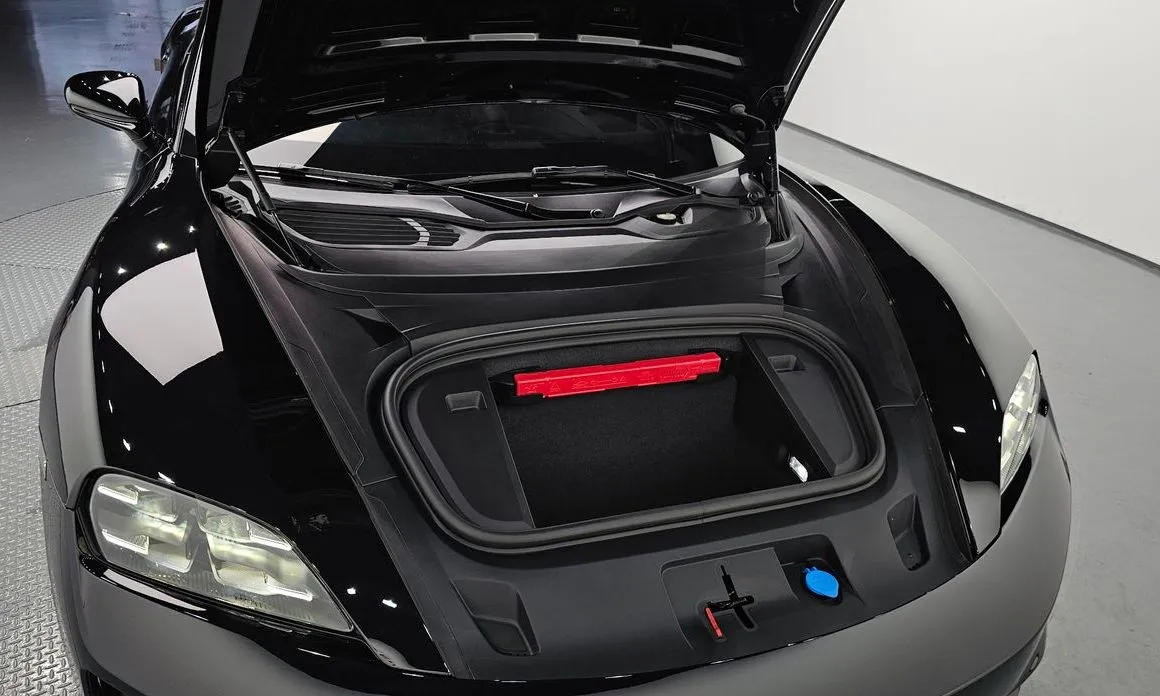 Porsche Taycan — фото 7