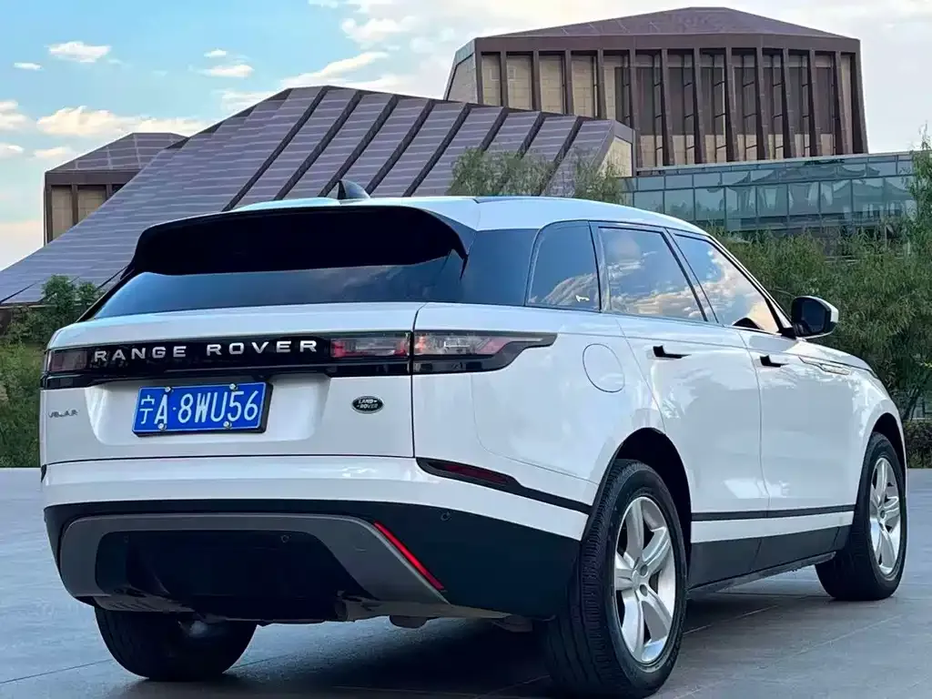 Land Rover Velar — фото 5