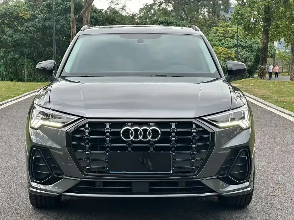 Audi Q3 — фото 4